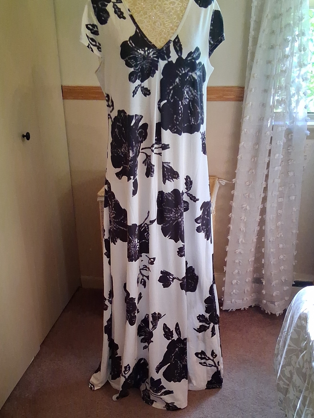 Black And White Floral Maxi Dress. Size M
